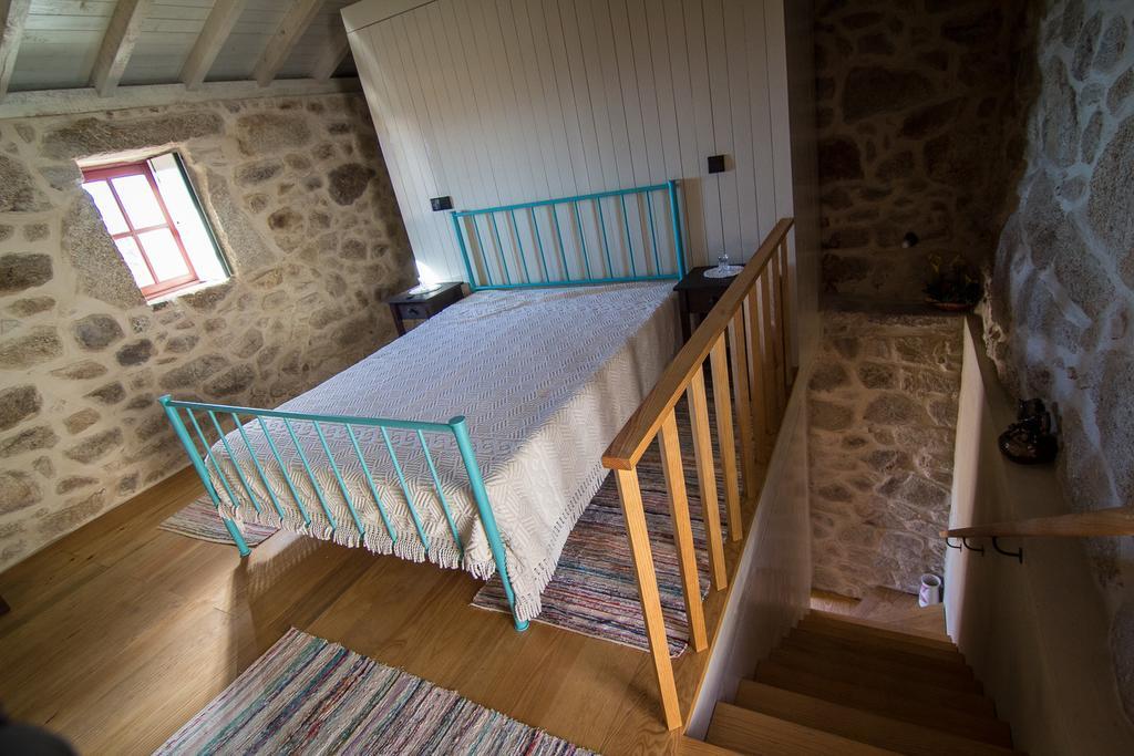 בית הארחה ואלה דה קאמברה 	Casas Dos Avos חדר תמונה