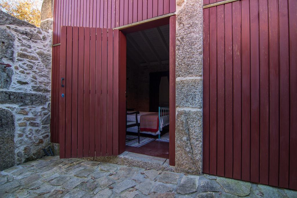 בית הארחה ואלה דה קאמברה 	Casas Dos Avos חדר תמונה