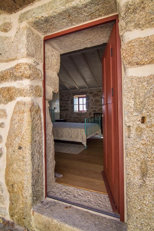 בית הארחה ואלה דה קאמברה 	Casas Dos Avos חדר תמונה